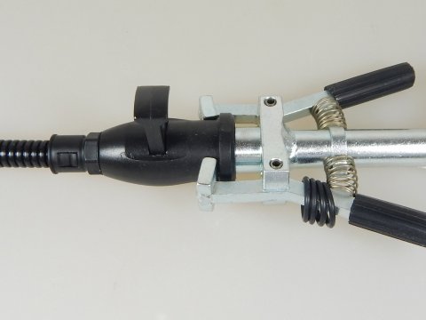 Connection by plastic shaft locking with thread M10x1 and COUPLER